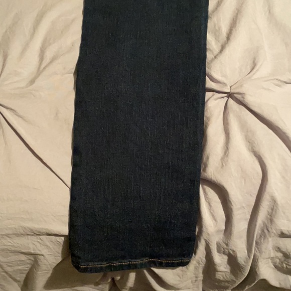 Old Navy Mid-rise Size 6 Straight Leg Jeans - Picture 9 of 9